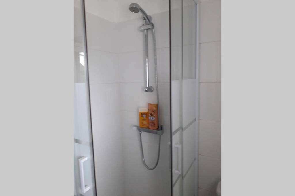 Loft Haut De Gamme Centre Montargis, Place De Parking, Local A Velos, Linge De Lits Et Serviettes, Coin Riviere Amenage, Hamac, Epicerie, Velos En Option, Tout Confort Jusqu'A 4 Voyageurs Exterior foto